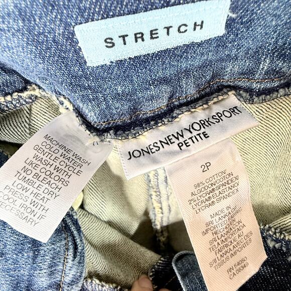 Jones NY Sport Petite Low Rise Straight Leg Jeans - Picture 7 of 7